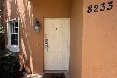 8233 MULLIGAN Circle #3511 1