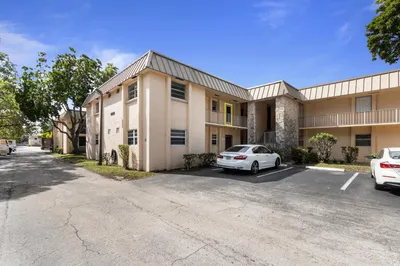 10821 N Military Trail #2 1