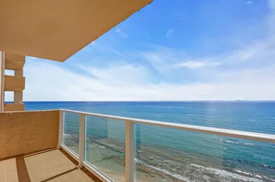 5440 N Ocean Drive #907 1