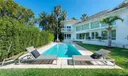 255 Harbor Dr Photo