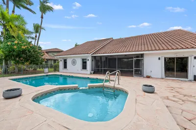 8505 NW 77th Street 1