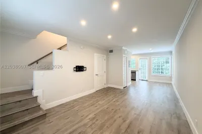 15 madeira ave #2 1