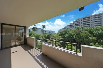 161 Crandon Blvd #326 1