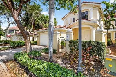 1506 Passion Vine Cir #23-3 1