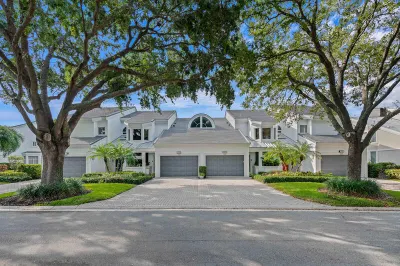 382 Spyglass Way 1