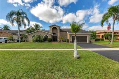 4505 NW 64th Ter 1