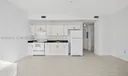 405 E 7th St #203 Photo