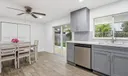 941 E 16th Pl Photo