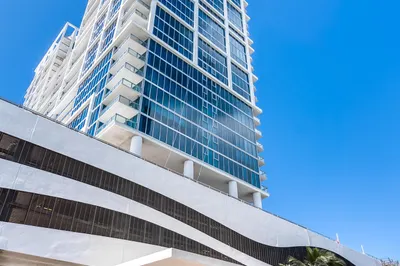 6899 Collins Avenue #1409 1