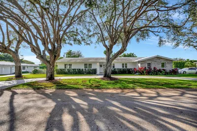 13800 SW 72nd Ct 1