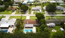 304 Circle W Photo