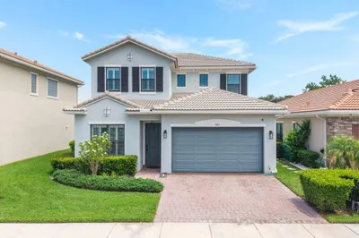 9013 NW 39th Street 1