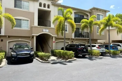 100 Crestwood Court N #108 1