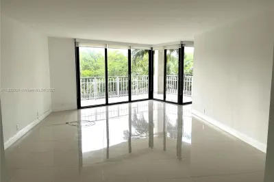 2000 Towerside Ter #407 1