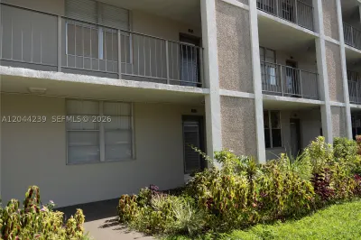 2998 NW 48th Ter #135 1