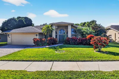 172 Monterey Way 1
