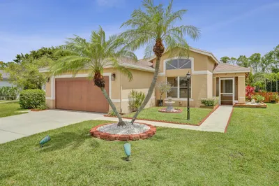 6817 Barnwell Drive 1
