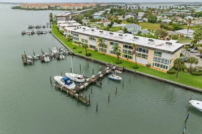 1351 Bayshore Drive #304 1