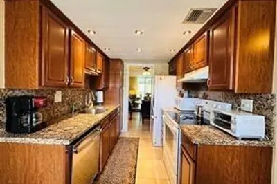 3099 NW 48th Avenue #253 1