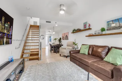 204 Washington Ave #13 1