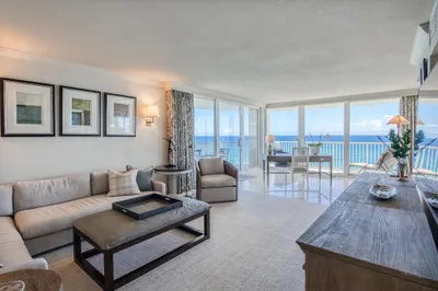 5480 N Ocean Drive #A10a 1
