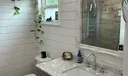 8876 SE Sunset Drive Photo