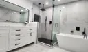 2146 Van Buren St #403 Photo