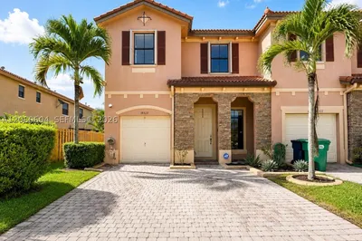 16320 SW 71st Ter #16320 1