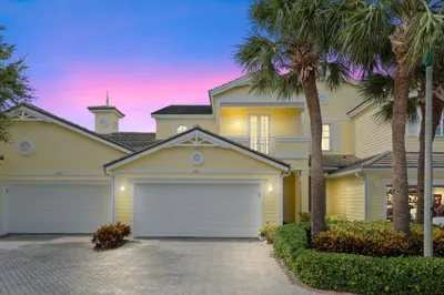 804 Mariner Bay Boulevard 1
