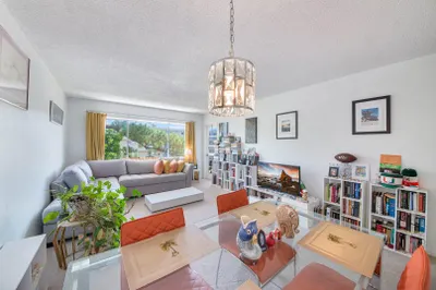2581 N Garden Drive #306 1
