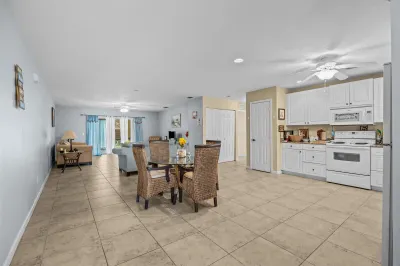 2074 SE Wild Meadow Circle 1