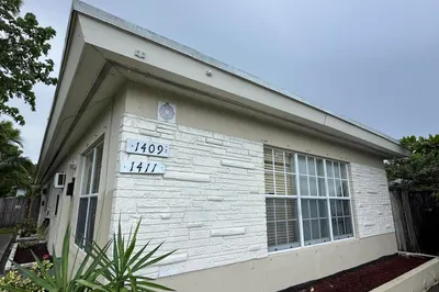 1409 NW 2nd Avenue #1-2 1