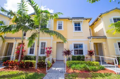 132 SE 28th Pl 1