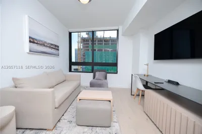 225 N Miami Ave #1505 1