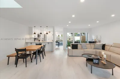 10923 SW 75th Ter 1