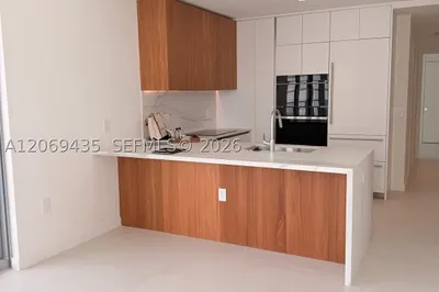 1400 Biscayne Blvd #702 1