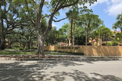 15545 N Miami Lakeway N #211 1
