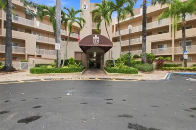 7647 Granville Dr #212 1