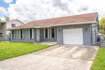 1830 SW 96th Ave 1