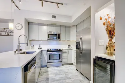 720 S Sapodilla Avenue #208 1