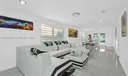831 E 10th Pl Photo