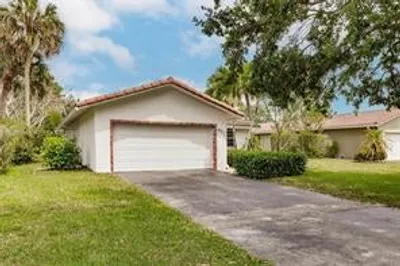 827 NW 87th Avenue 1