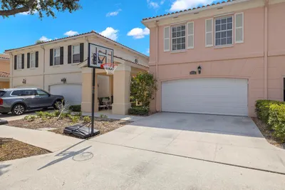 2058 Tarpon Lake Way W 1