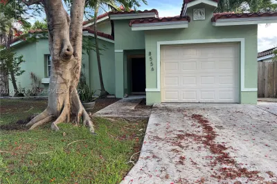 8556 SW 210th Ter 1