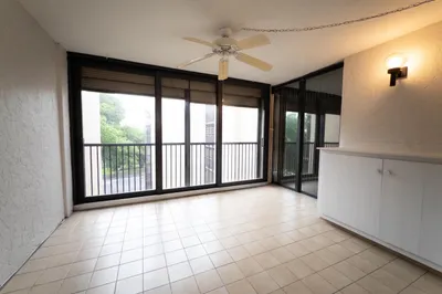 2800 N 46th #A502 1