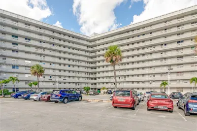 1401 NE Miami Gardens Dr #296 1