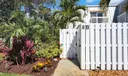 141 E Riverside Drive #8b Photo