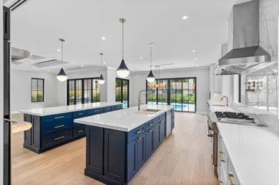 1016 SE 8th Street 1