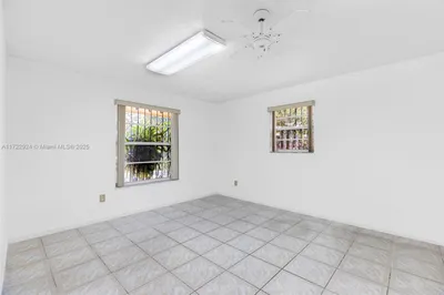 16420 NE 5th Ave 0