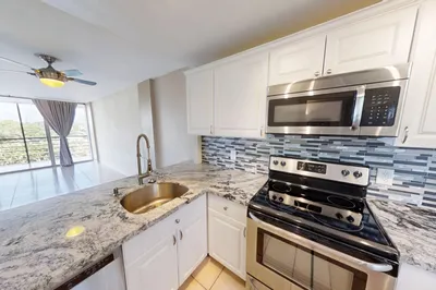 108 Royal Pk Drive 1